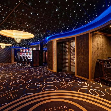 Hotel Victory Popuvky Екстериор снимка