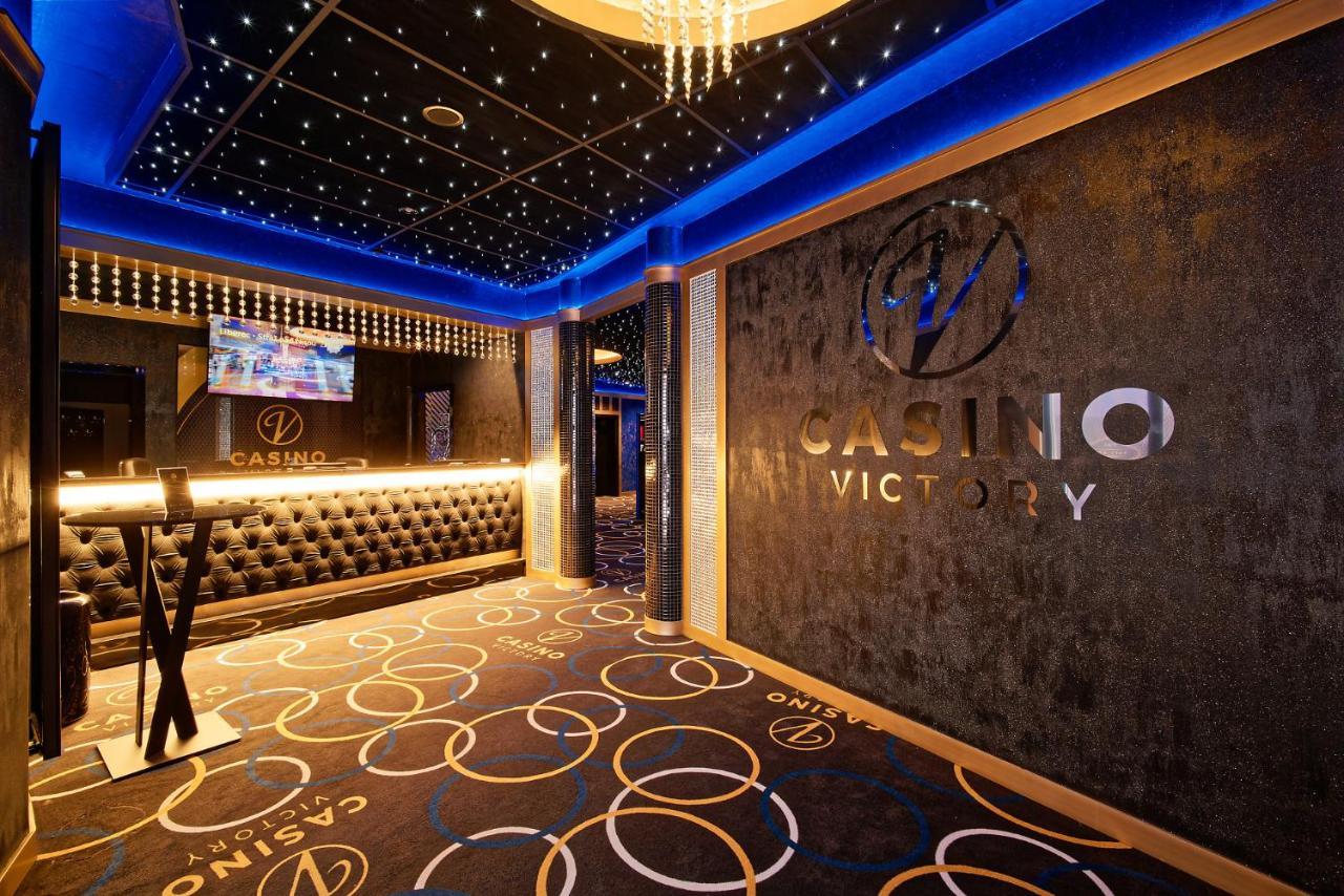 Hotel Victory Popuvky Екстериор снимка
